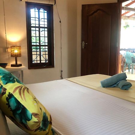 Happyshack Hostel Mirissa Εξωτερικό φωτογραφία