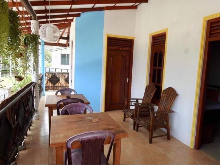 Happyshack Hostel Mirissa Εξωτερικό φωτογραφία