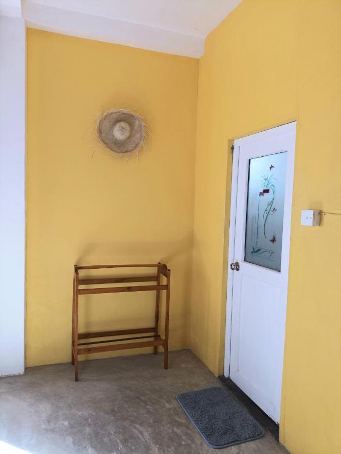 Happyshack Hostel Mirissa Εξωτερικό φωτογραφία