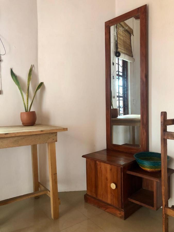 Happyshack Hostel Mirissa Εξωτερικό φωτογραφία