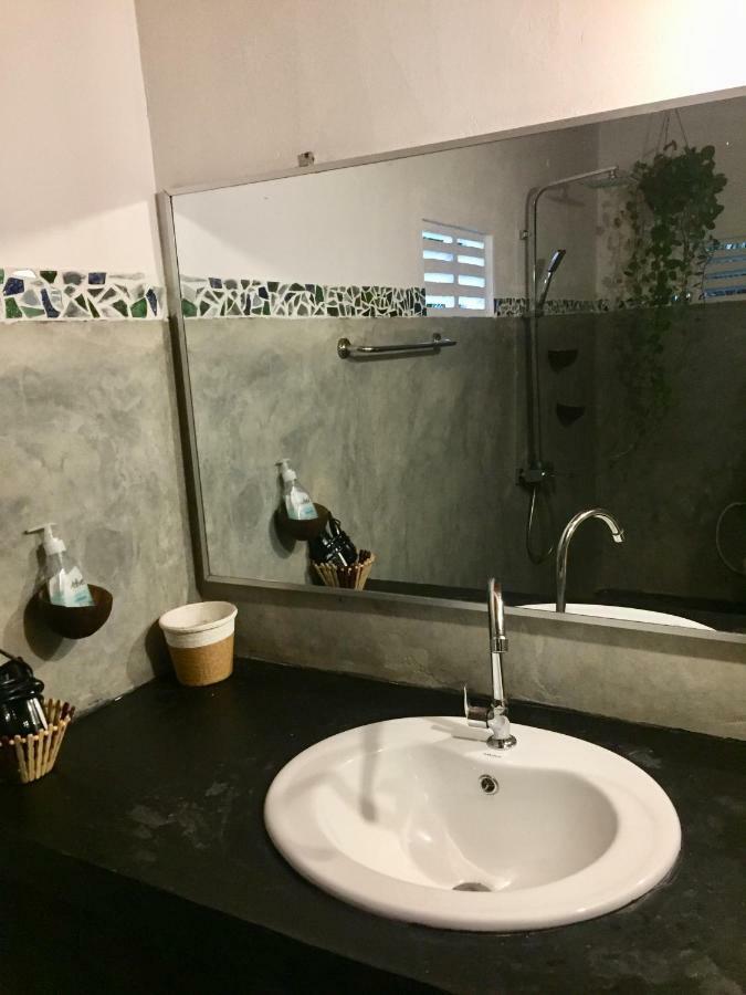 Happyshack Hostel Mirissa Εξωτερικό φωτογραφία